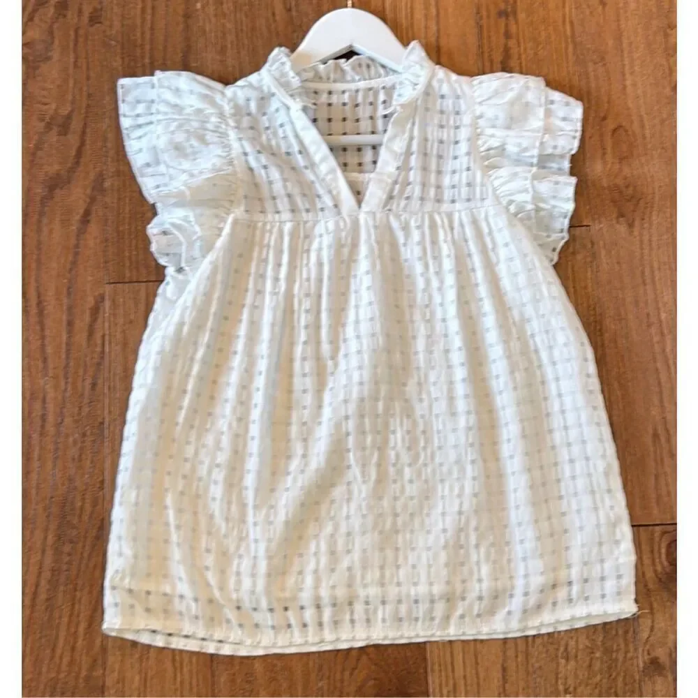 Shein butterfly sleeve white ruffled textured top small